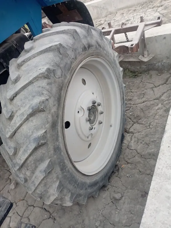 Mtz 80 .1 sotiladi xolati zur rul gedravleka — фото 3