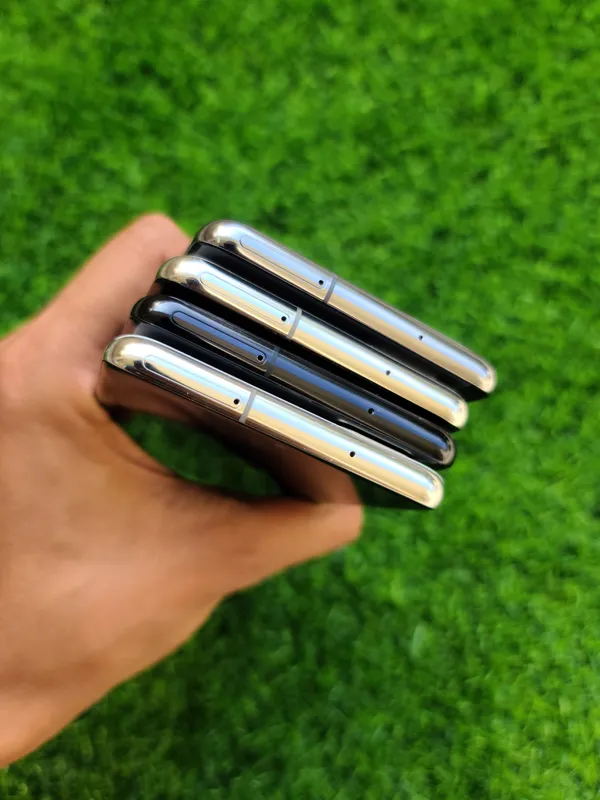 Samsung Galaxy S20 Plus 5G. Hotira 12/256 GB. 5 Samsung Galaxy S20 Plus 5G. Hotira 12/256 GB. 5