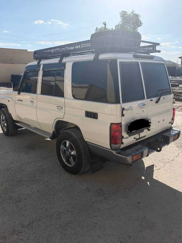 Toyota Land Cruiser 76 2019 года — фото 2