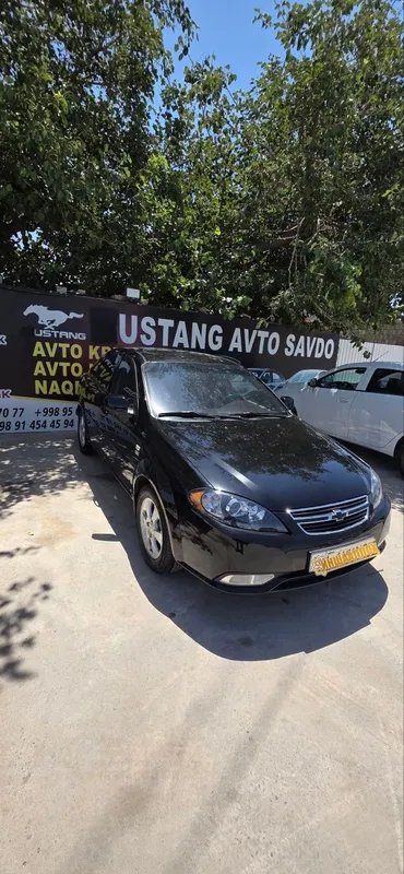 Jentra Qora Aftomat polniy navarot qilingan tayyor minishga 1