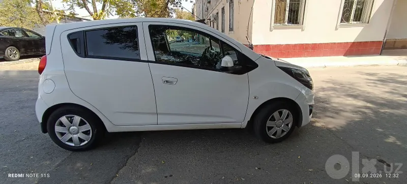 Spark srochno sotiladi 1.25 mator 4 Spark srochno sotiladi 1.25 mator 4