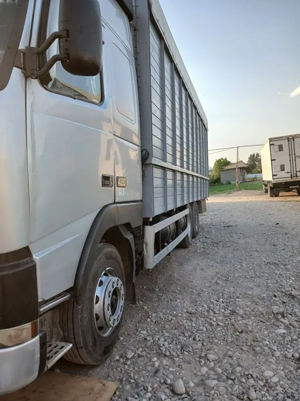 Волво 2001 йил вичай матор йурп турган мошн газ 200 куп 3 Волво 2001 йил вичай матор йурп турган мошн газ 200 куп 3