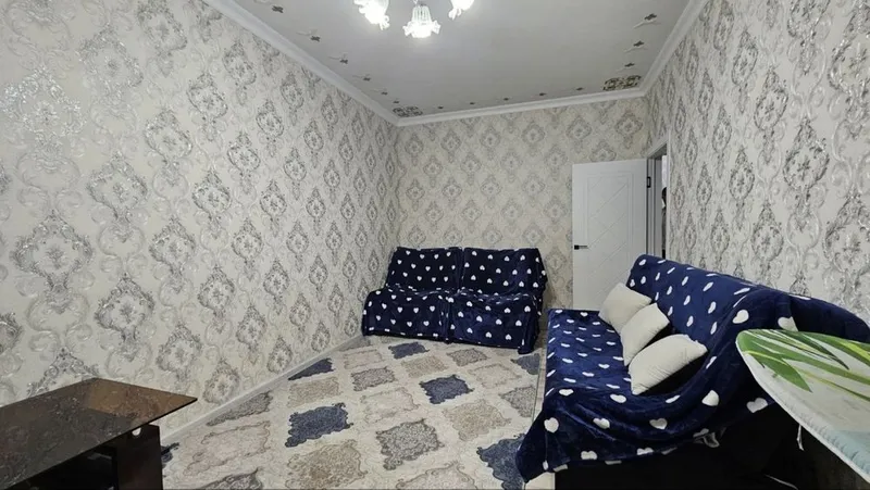 Аренда 2/2/5 массив Феруза 205 школа 2 хонали 2чи этаж срочно ижарага — фото 1