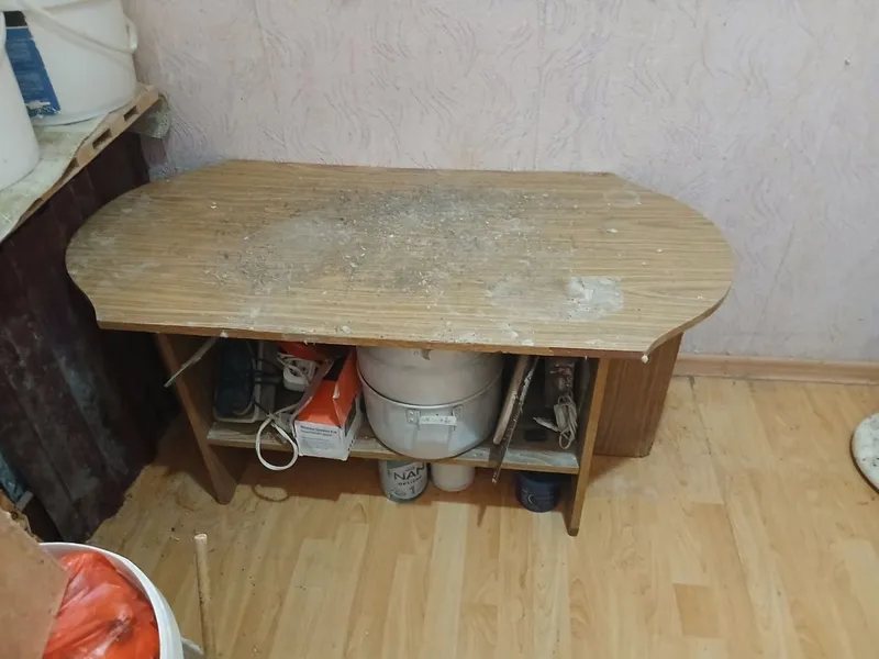 Журнальный столик