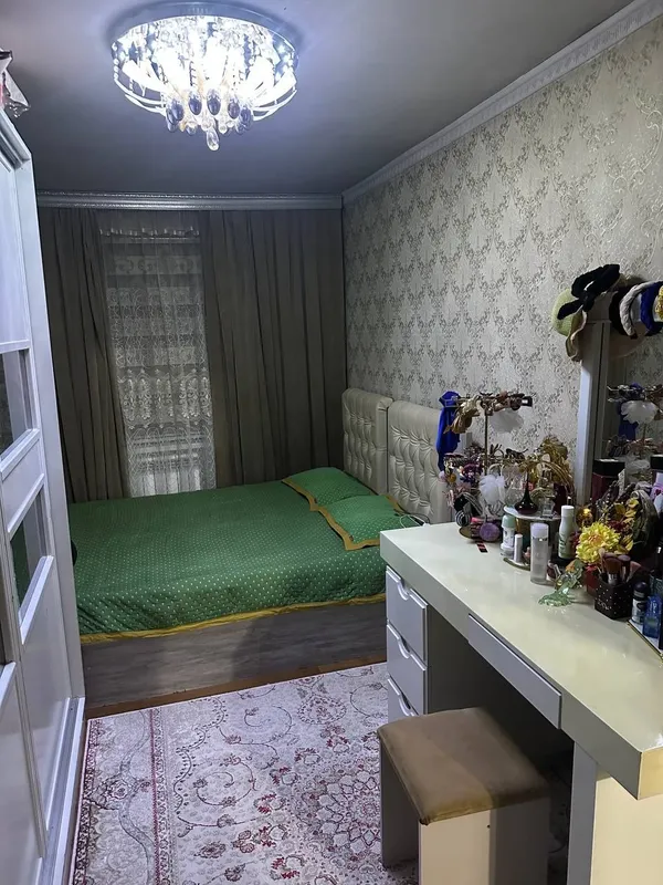 Уй сотилади 2та уй битта килинган 2та кадастор