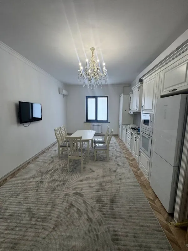 3/3/5 парк янги Узбекистан !трёхкомнатная 135 квадратов в аренду — фото 5