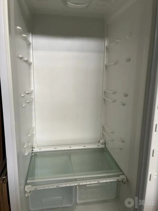 Indesit xolodinik 4 Indesit xolodinik 4
