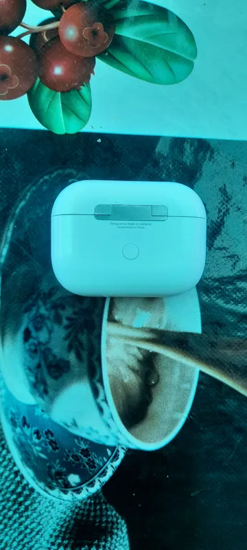 Продаются AirPods Max: цена 100 сом Продаются AirPods Max: цена 100 сом