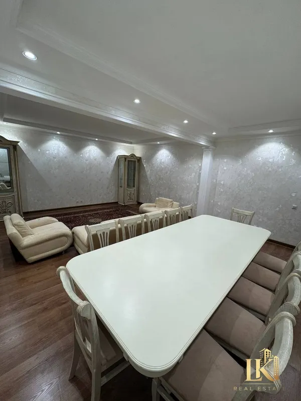 4-комнатная квартира 153 м², 4/9, ЖК «Банковский Дом» (Мирабадский район) — фото 1
