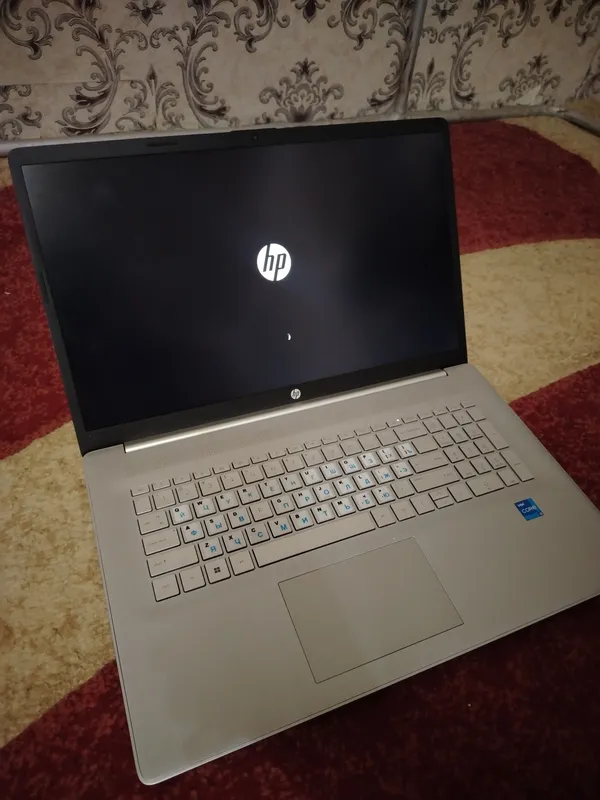Продам HP ноутбук Hp Laptop 17 2 Продам HP ноутбук Hp Laptop 17 2