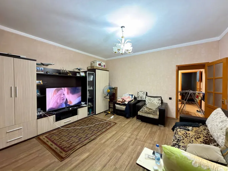 Продаётся 3-комнатная квартира, 70 м², 2/9, Шайхантахурский район 1