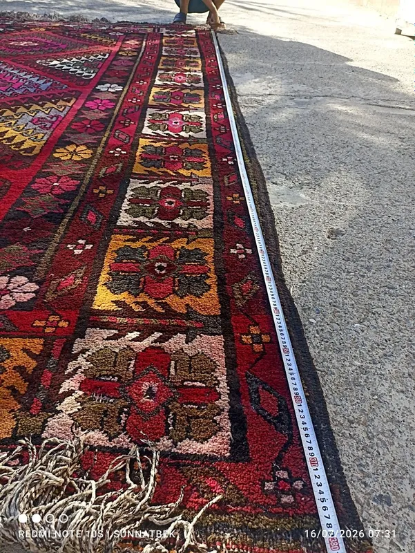 Qadimgi gilam naqshinkor ogʻir gilam 60-70 kg 5 Qadimgi gilam naqshinkor ogʻir gilam 60-70 kg 5