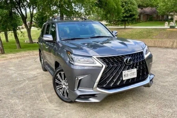 Lexus 570 LX S full opsion 3 Lexus 570 LX S full opsion 3