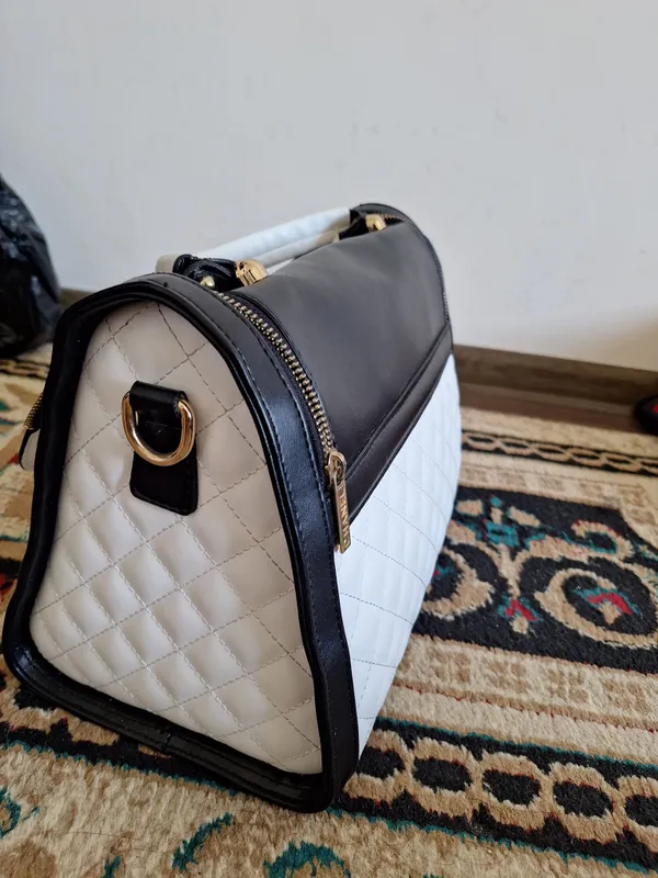 сумка CHANEL состояние новое 2