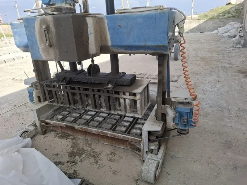 Shlakoblok apparat Eron 3