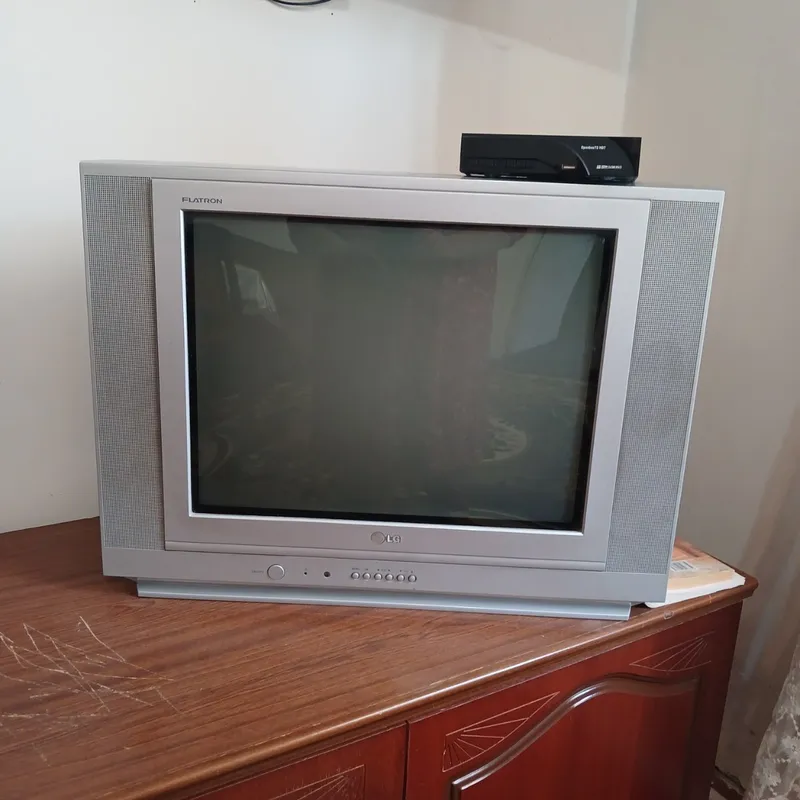 Televizor
