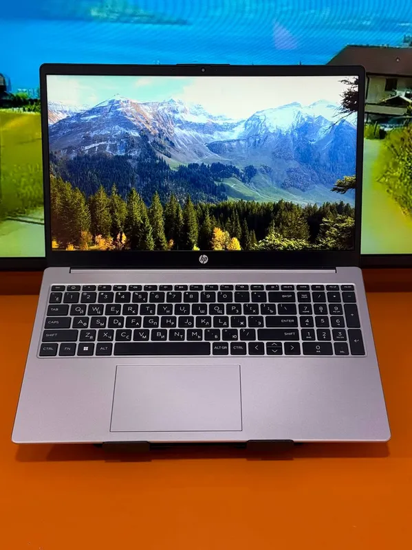 Ноутбук HP Laptop