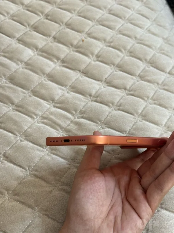 Iphone 17 pro max 256 ГБ 6 Iphone 17 pro max 256 ГБ 6