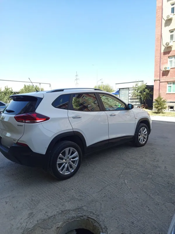 Chevrolet tracker 2 LTZ Plus+ — фото 2