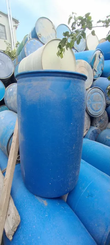 Plastmassa va Temir Bochkalar Sotiladi 2
