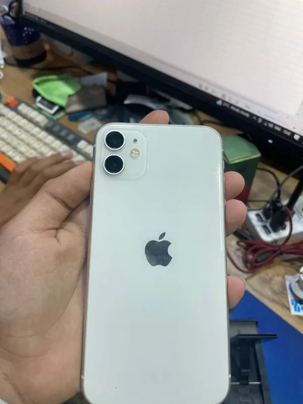 Obmen iPhone 11 256Gb
