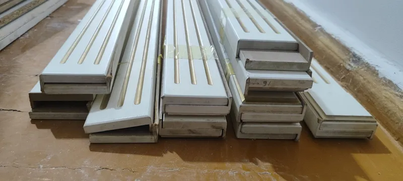 Продам наличники для двери 5