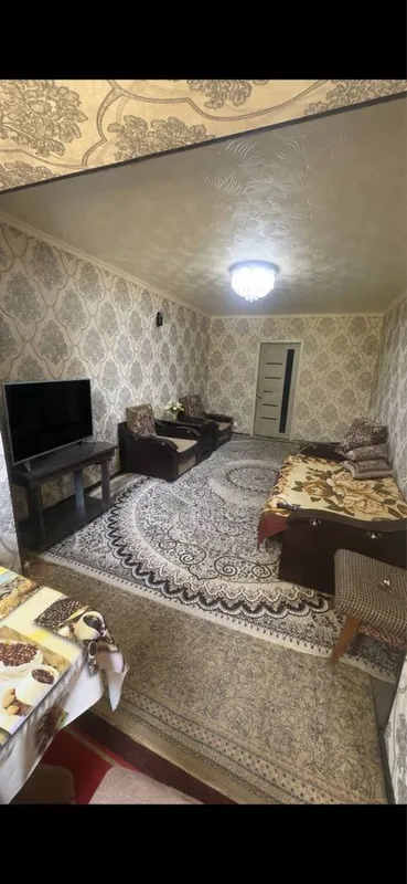 2 xonali kvartira sotiladi, 1-qavatda, ta’miri yaxshi, podval bor 3 2 xonali kvartira sotiladi, 1-qavatda, ta’miri yaxshi, podval bor 3