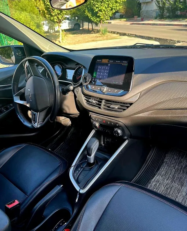 Chevrolet Onix Redline. (6AT) 4 Chevrolet Onix Redline. (6AT) 4
