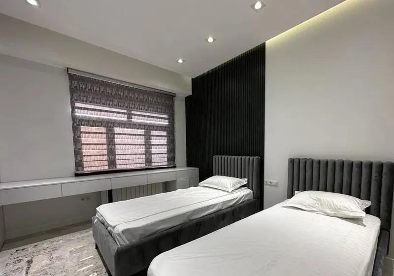 Gospitalniy • 3 xona • 105 m² • 6/12-qavat 7 Gospitalniy • 3 xona • 105 m² • 6/12-qavat 7