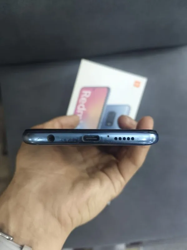 Samsung A52, память 4/128 ГБ, 2 SIM-карты, Вьетнам 6 Samsung A52, память 4/128 ГБ, 2 SIM-карты, Вьетнам 6