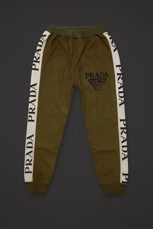 Детская одежда тройка PRADA — фото 4 Детская одежда тройка PRADA — фото 4