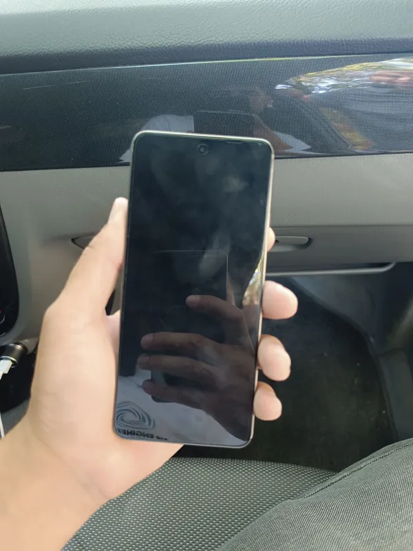 Telefon OʻPPOʻ 8/128 holati yaxshi 4 Telefon OʻPPOʻ 8/128 holati yaxshi 4