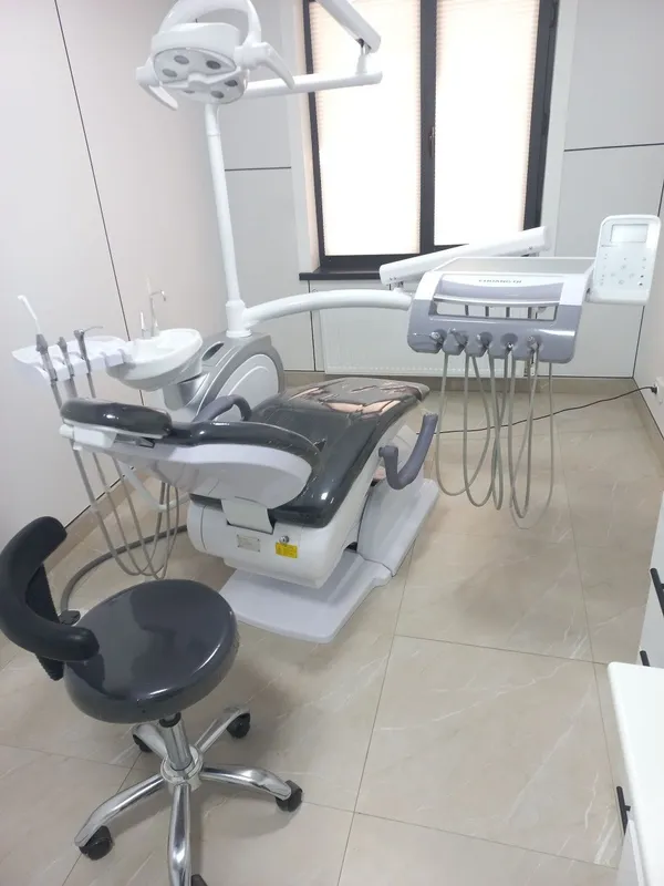 Stomatologik kreslo 7 Stomatologik kreslo 7