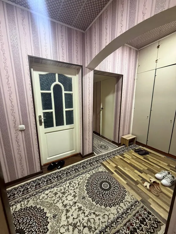 Продаётся 3х комнатная Массив Карасу-3 — фото 2