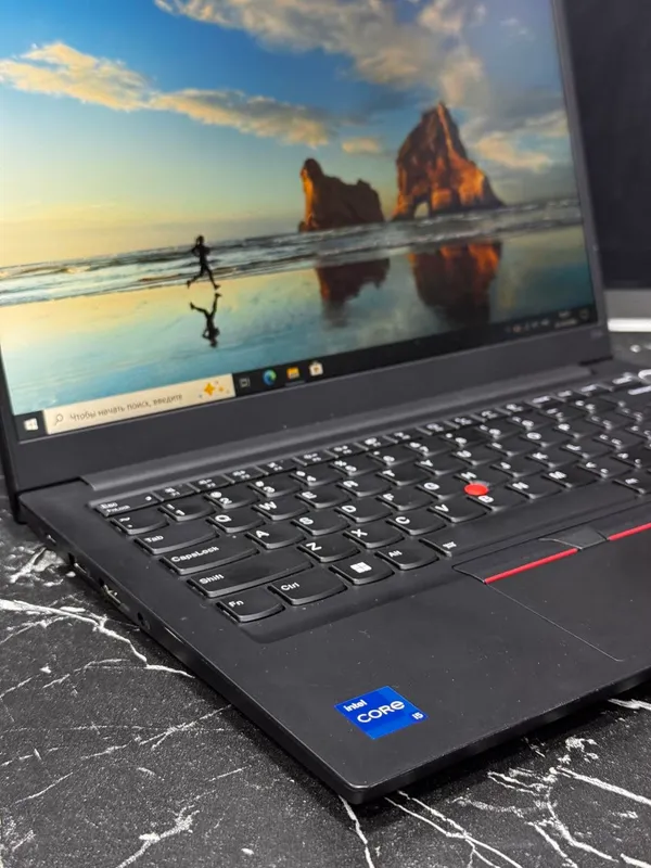 Lenovo ThinkPad E14 Gen2 2 Lenovo ThinkPad E14 Gen2 2