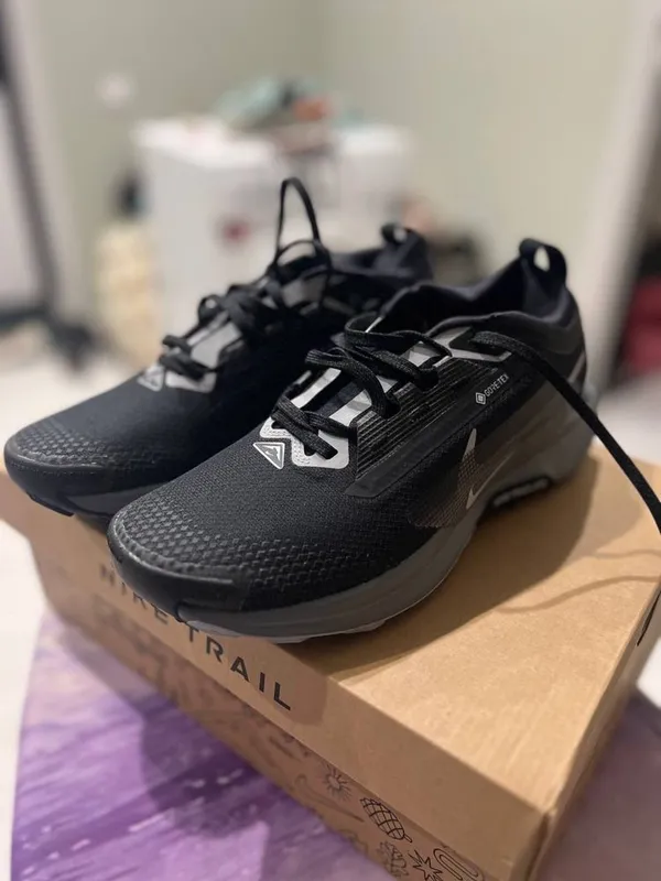 Кроссовки Nike оригинал 4 Кроссовки Nike оригинал 4