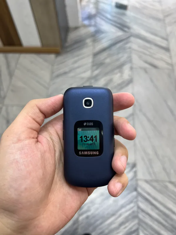Samsung gusto 3 (duos) 2 Samsung gusto 3 (duos) 2