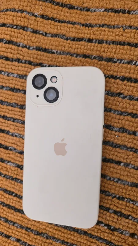 Продаётся iPhone 13 4