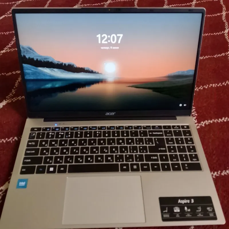 Acer Aspire 3 Windows 11 — фото 1
