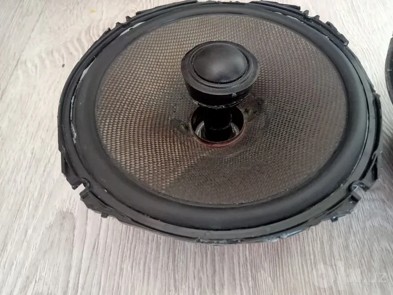 Продам PIONEER TS-D1702R в хорошем состоянии. 3 Продам PIONEER TS-D1702R в хорошем состоянии. 3