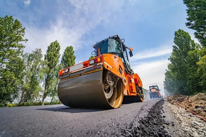 Sifatli asfalt xizmati kerak bulsa bizga mirojat qiling — фото 1