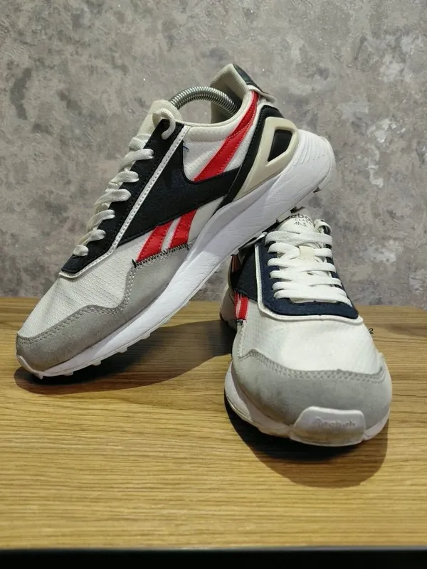Оригинальные кроссовки Reebok Classic 4 Оригинальные кроссовки Reebok Classic 4