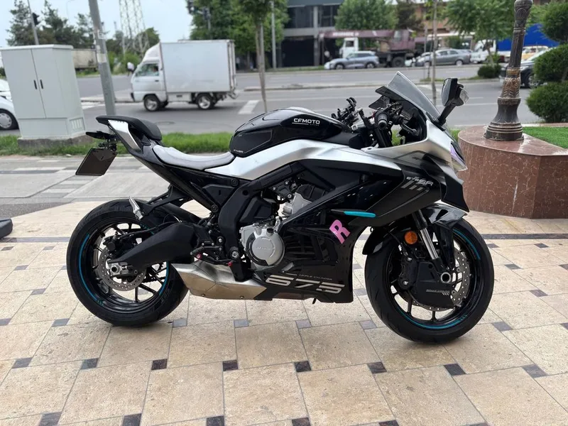 Cf675 Sr-R на заказ за 30 дней с пробегом от 4 до 10 тысяч км — фото 1