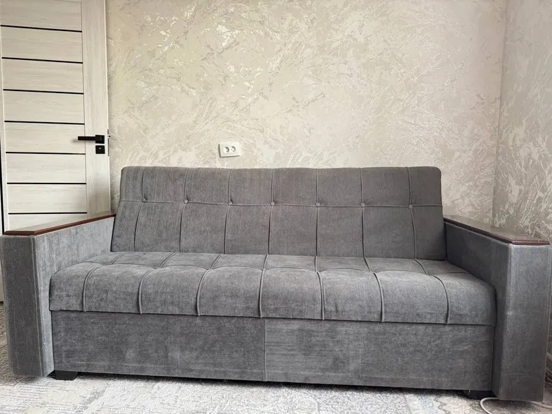 Продаётся Раскладной диван, (кровать) в отличном состоянием — фото 1