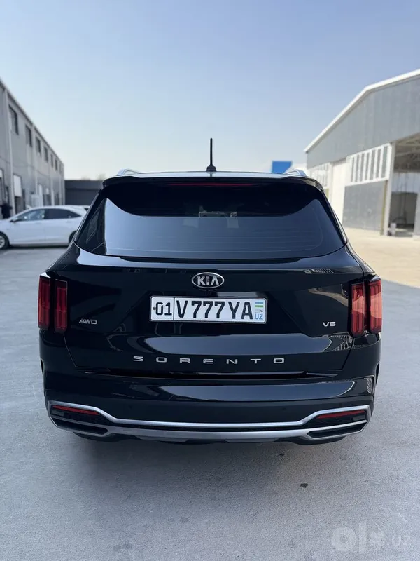 Kia sorento 3.5 mator full shaybali 27800$ 3 Kia sorento 3.5 mator full shaybali 27800$ 3