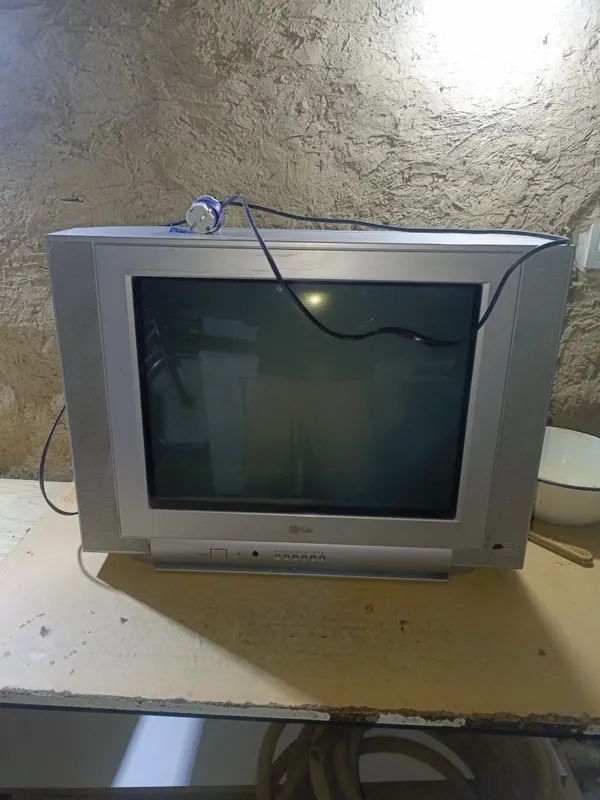 Trlevizor LG sotiladi