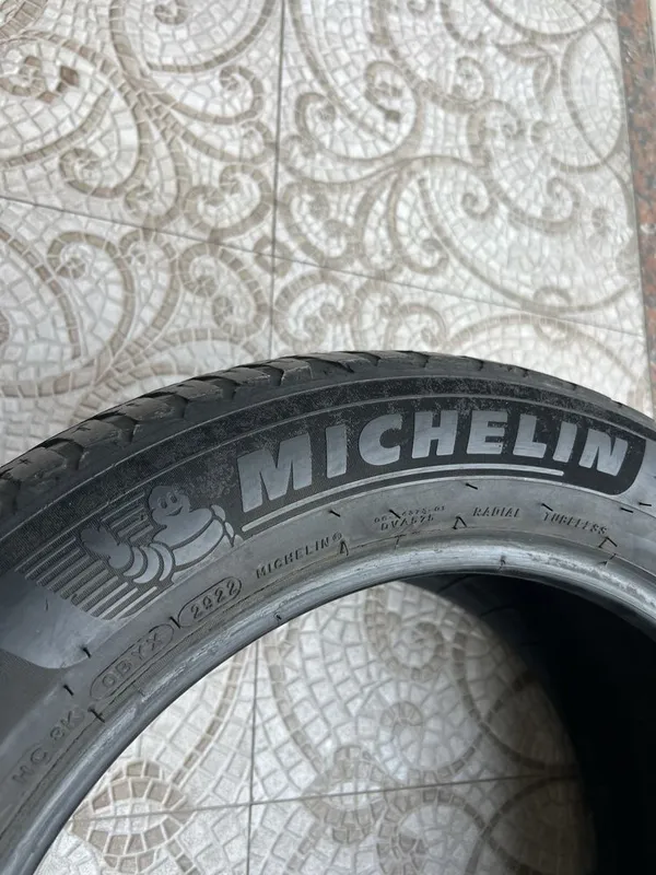 Donali michelin balon sotiladi 225/55/17 2 Donali michelin balon sotiladi 225/55/17 2