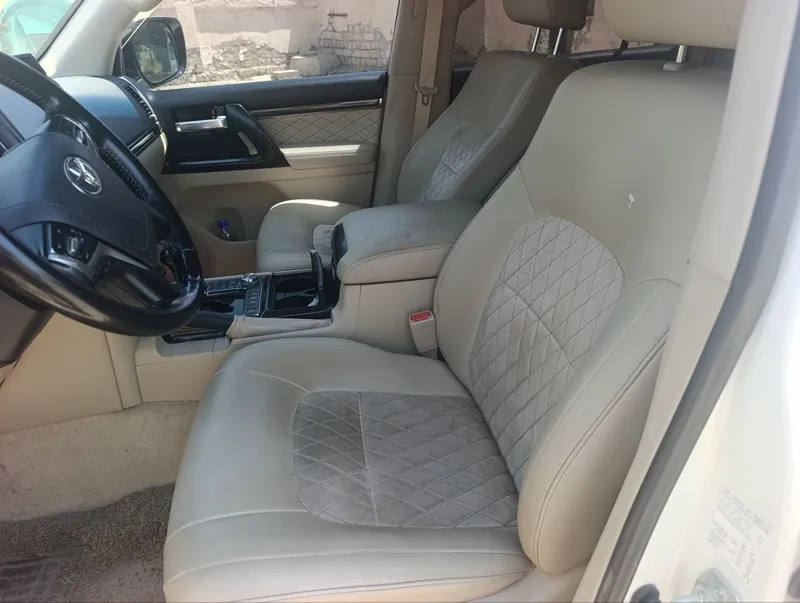TOYOTA Land cruiser 200 10 TOYOTA Land cruiser 200 10