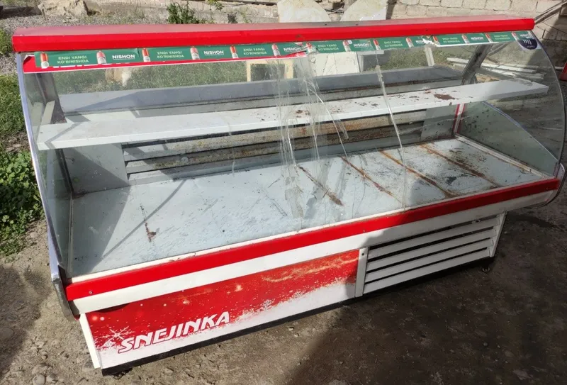 Витрина сотилади