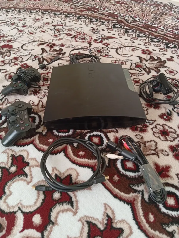 playstation 3 slim jostik 2ta + kamera 7